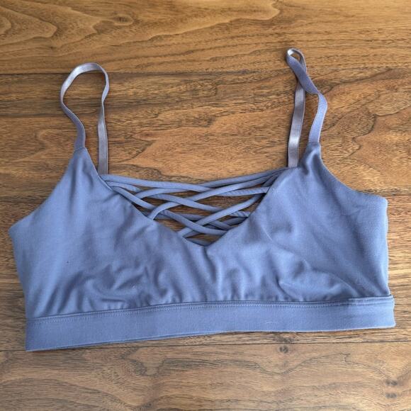 Fabletics Lenni Sports Bra Dove - Picture 3 of 4